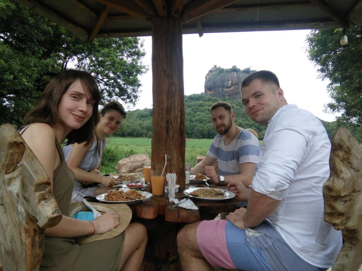 Amaya River Side Homestay Sigiriya Exterior photo